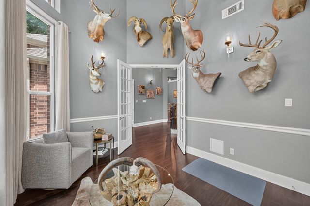 308 Familia Court, Azle, TX 76020