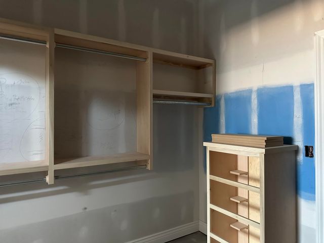 4454 N Sunny Ct, Wichita, KS 67205