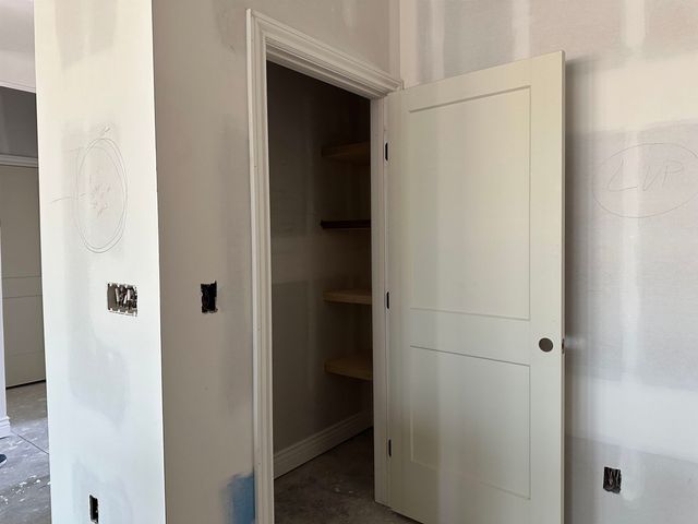 4454 N Sunny Ct, Wichita, KS 67205