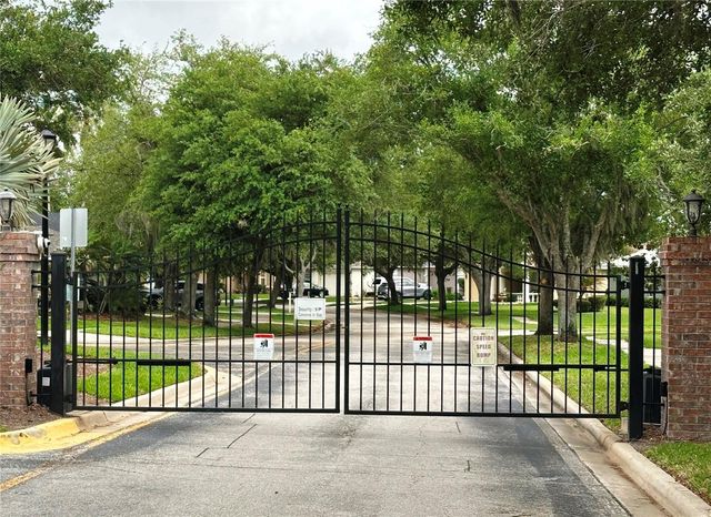 809 STRAW LAKE DRIVE, Brandon, FL 33510