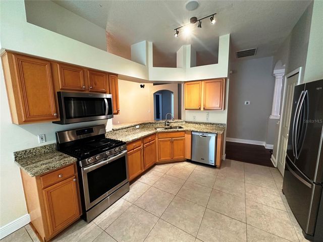 809 STRAW LAKE DRIVE, Brandon, FL 33510