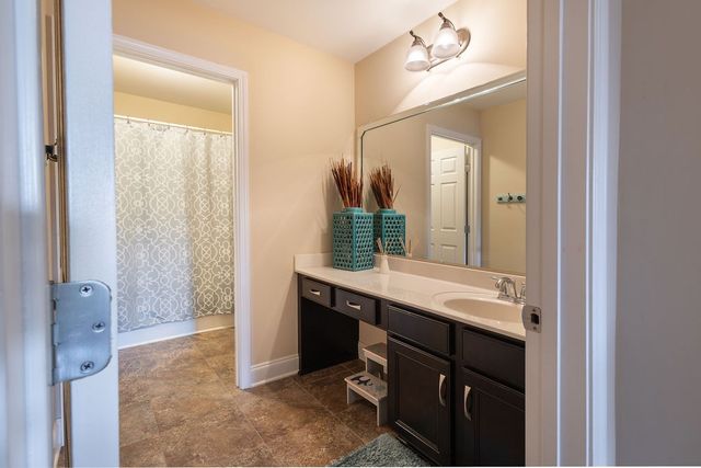 138 Sandpiper Cir, Hendersonville, TN 37075