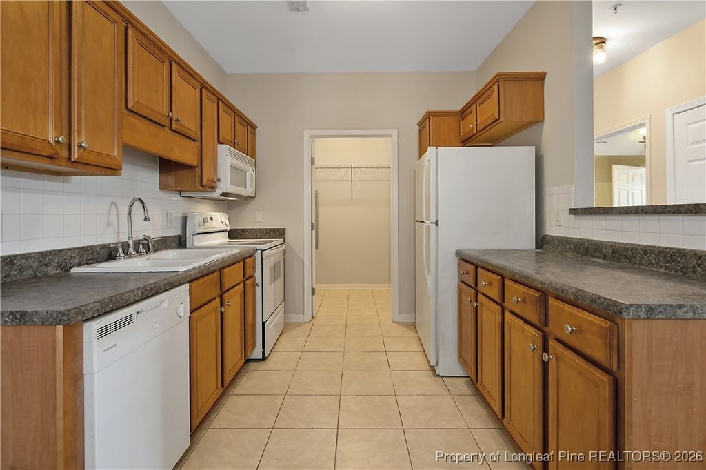 625 Marshtree Lane 108, Fayetteville, NC 28314 — photo 19