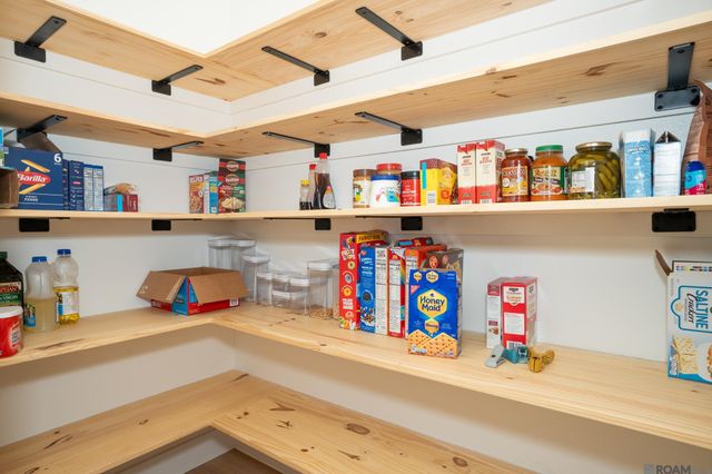 39477 Old Cornerstone Ct, Prairieville, LA 70769