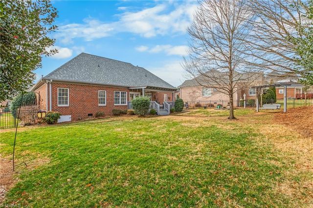 1213 Colston Court, Kernersville, NC 27284