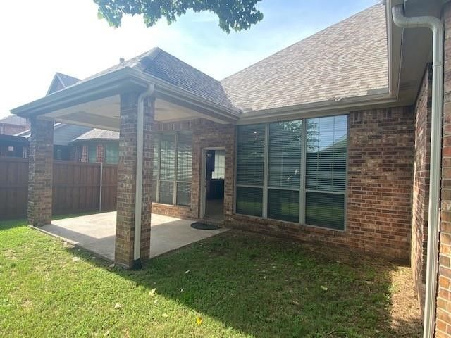 2633 Deer Hollow Drive, Little Elm, TX 75068