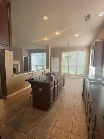2633 Deer Hollow Drive, Little Elm, TX 75068