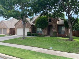2633 Deer Hollow Drive, Little Elm, TX 75068