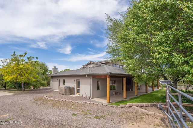 770 S Grisby Road, Skull Valley, AZ 86338