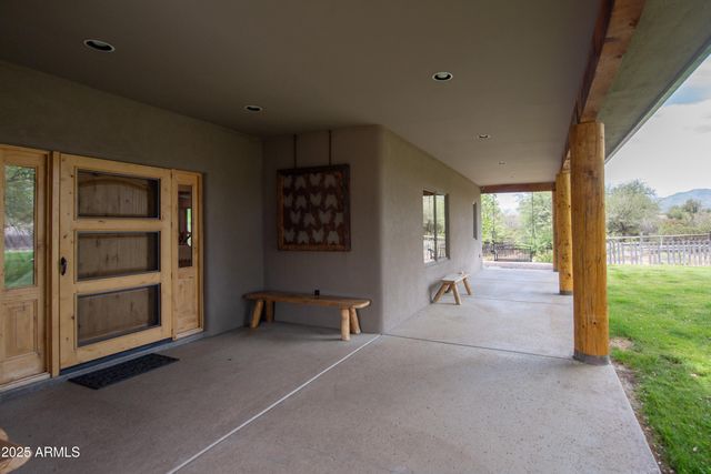 770 S Grisby Road, Skull Valley, AZ 86338