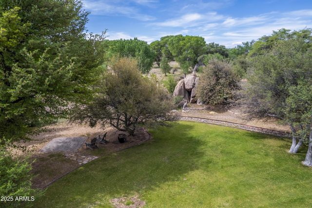 770 S Grisby Road, Skull Valley, AZ 86338