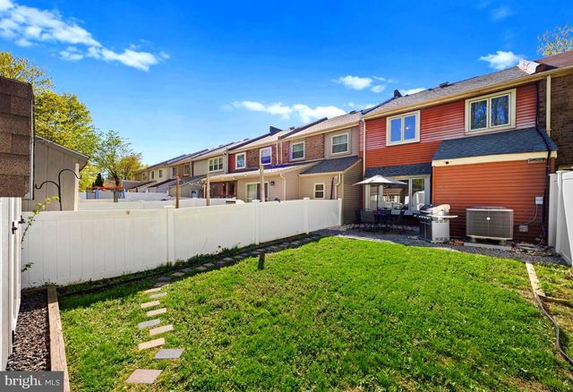1025 BEDLINGTON PL, Bensalem, PA 19020