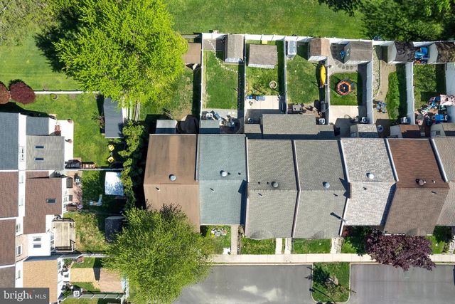 1025 BEDLINGTON PL, Bensalem, PA 19020