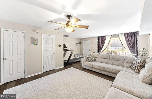 1025 BEDLINGTON PL, Bensalem, PA 19020