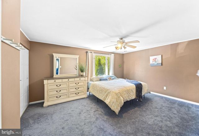 1025 BEDLINGTON PL, Bensalem, PA 19020