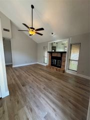 420 S Las Vegas Trail, White Settlement, TX 76108