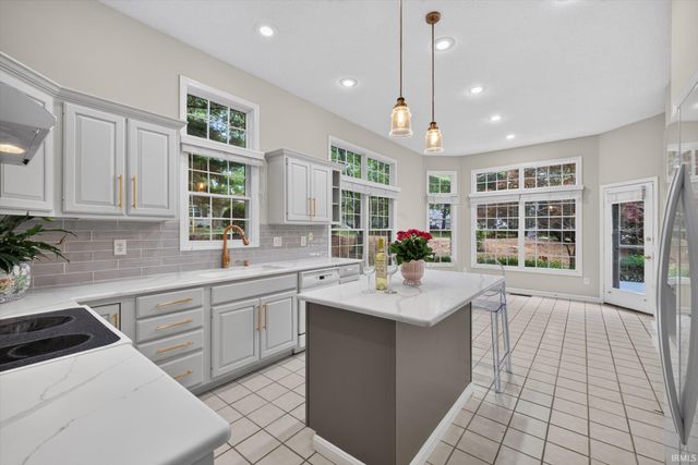 2803 S St Remy Circle, Bloomington, IN 47401