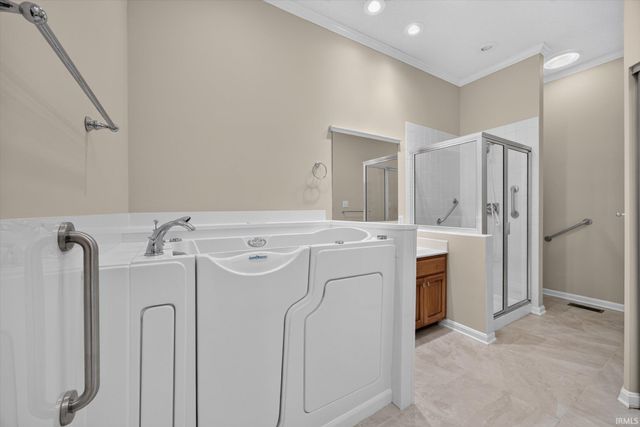 2803 S St Remy Circle, Bloomington, IN 47401