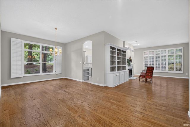 2803 S St Remy Circle, Bloomington, IN 47401