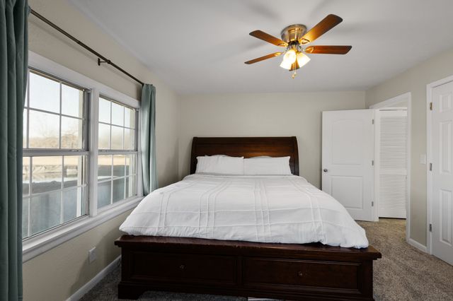 305 Cheyenne Drive, Runaway Bay, TX 76426