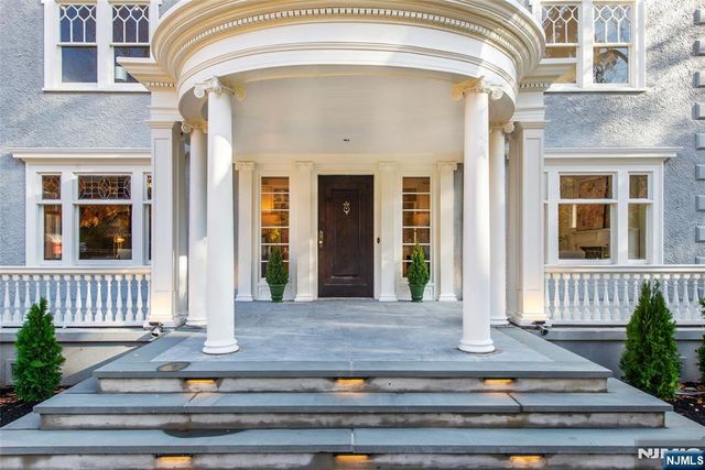 143 S Mountain Avenue, Montclair, NJ 07042