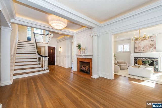 143 S Mountain Avenue, Montclair, NJ 07042