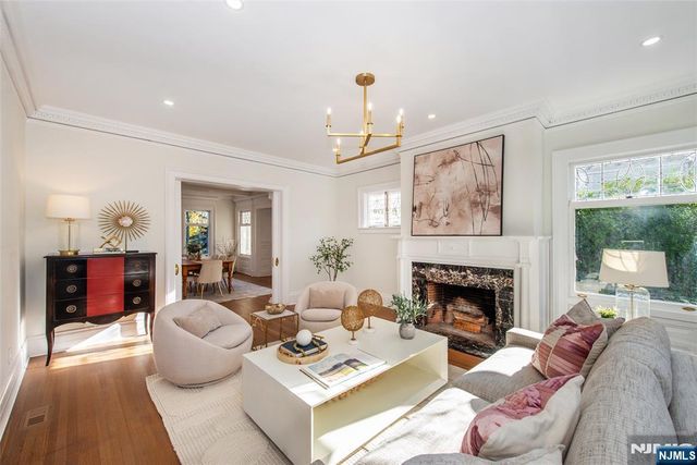 143 S Mountain Avenue, Montclair, NJ 07042