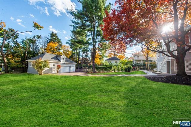 143 S Mountain Avenue, Montclair, NJ 07042