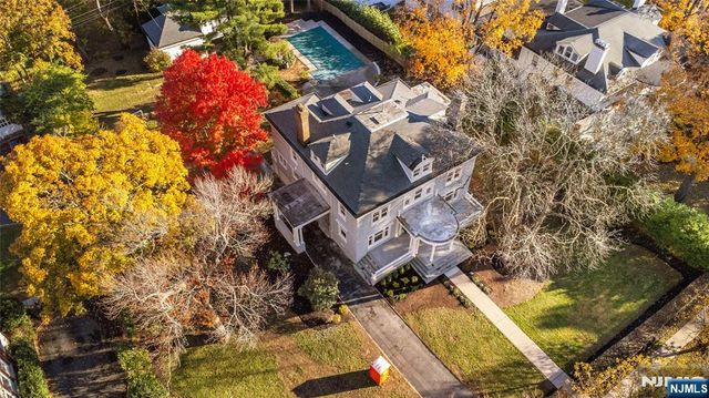 143 S Mountain Avenue, Montclair, NJ 07042