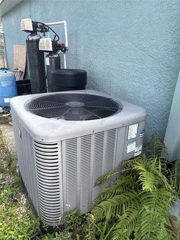 6012 Elaine AVE N, Lehigh Acres, FL 33971