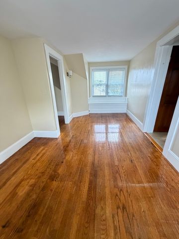 63 Montclair Ave 3, Quincy, MA 02171