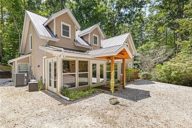 530 Quail Trail, Clarkesville, GA 30523