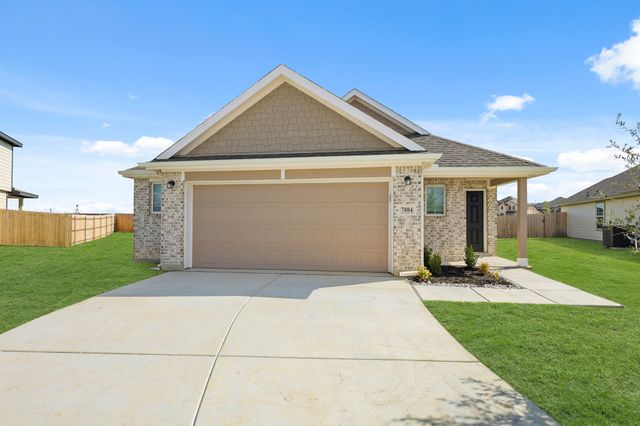 7004 Trestle Street, Fort Worth, TX 76036