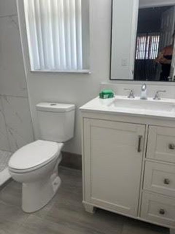 475 Glenwood Drive, West Palm Beach, FL 33415
