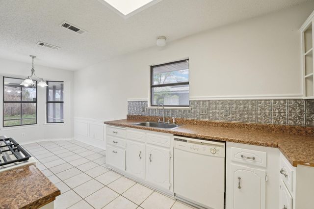 3213 Forest Hill DR, Killeen, TX 76542