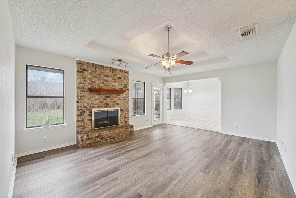 3213 Forest Hill DR, Killeen, TX 76542