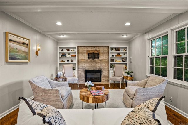 8 Bugle Court, Little Rock, AR 72227
