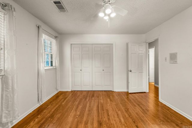 8 Bugle Court, Little Rock, AR 72227