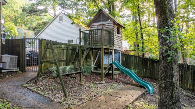 8 Bugle Court, Little Rock, AR 72227