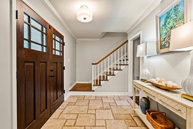 8 Bugle Court, Little Rock, AR 72227