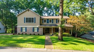 8 Bugle Court, Little Rock, AR 72227