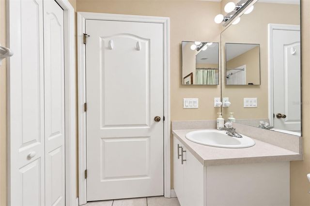 3877 LAVILLA AVENUE, North Port, FL 34286