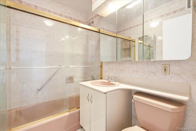 110-11 Queens Boulevard 6M, Forest Hills, NY 11375