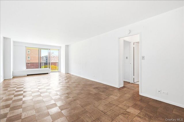 110-11 Queens Boulevard 6M, Forest Hills, NY 11375