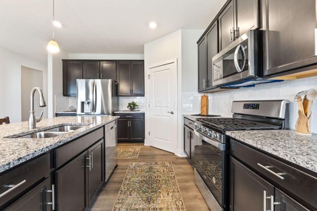 534 Brayshaw Drive, Ostrander, OH 43061