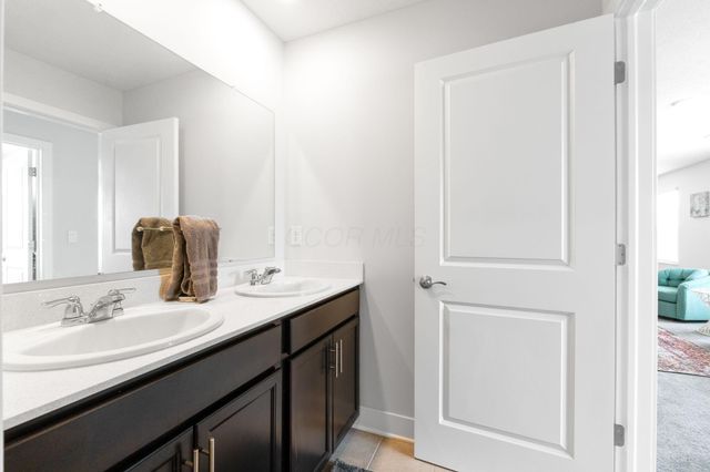 534 Brayshaw Drive, Ostrander, OH 43061