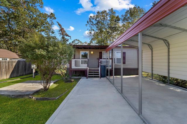 271 St Thomas Drive, Point Blank, TX 77364
