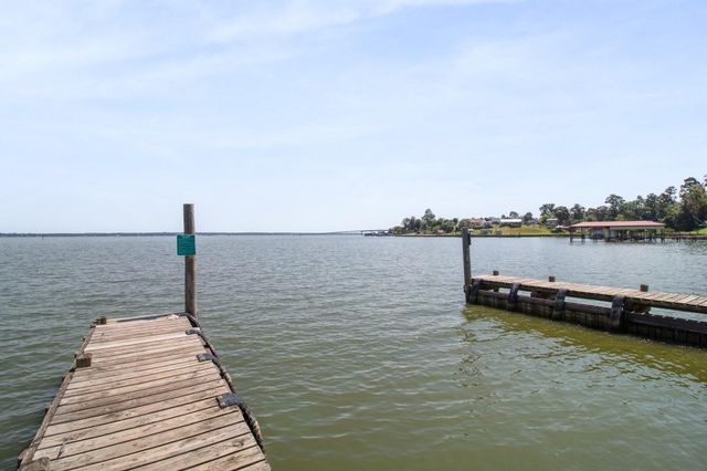 271 St Thomas Drive, Point Blank, TX 77364