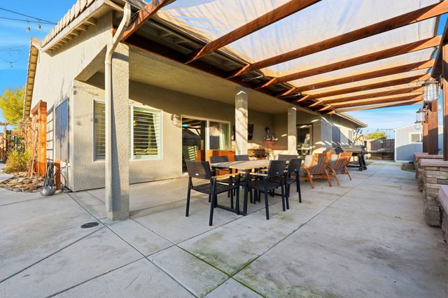 1483 Atlantic Avenue, Lemoore, CA 93245