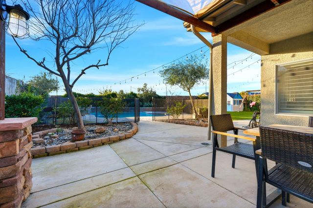 1483 Atlantic Avenue, Lemoore, CA 93245